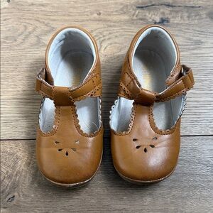 Vintage Style Leather Mary Jane Shoes - Size 9